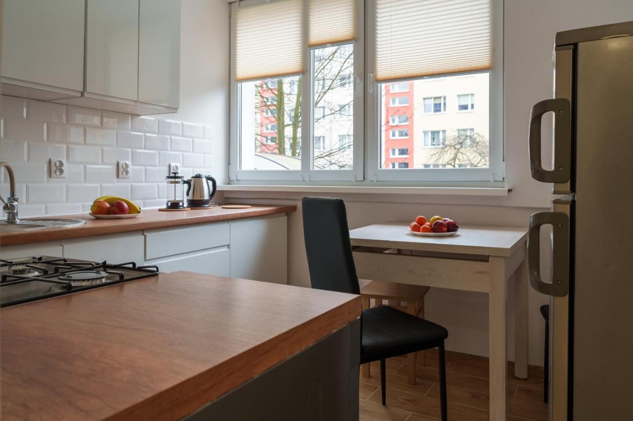 Apartament Pod Swierkiem - Pet Friendly - 2 Osobne Pokoje Dla Max 5 Osob - Space Apart Jelenia Góra Extérieur photo