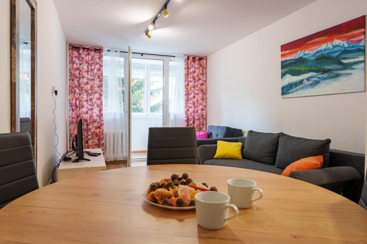 Apartament Pod Swierkiem - Pet Friendly - 2 Osobne Pokoje Dla Max 5 Osob - Space Apart Jelenia Góra Extérieur photo